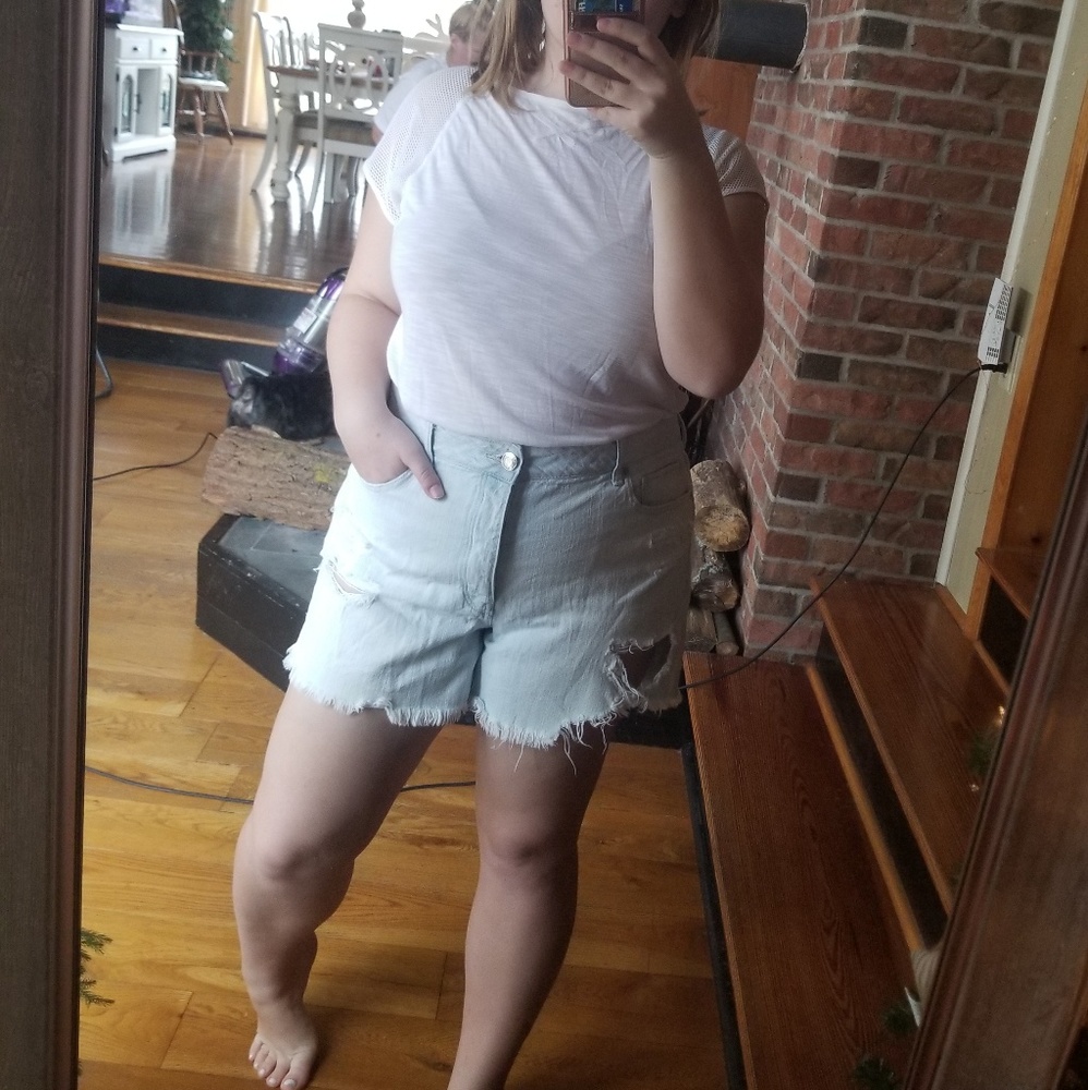 American Eagle White Mesh Tee